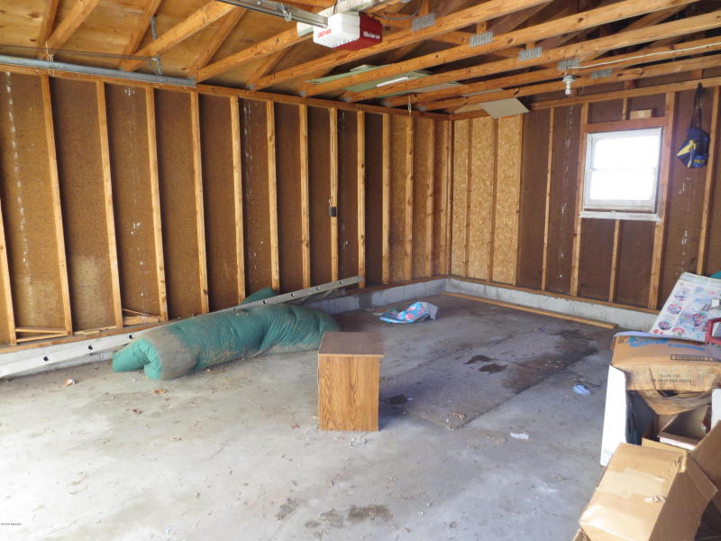 18019555 616 Cypress Street Manistee, Michigan 49660 Ringel Real